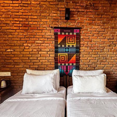 Ayur Ayur Resort & Ayurveda Retreat เนกอมโบ ภายนอก รูปภาพ