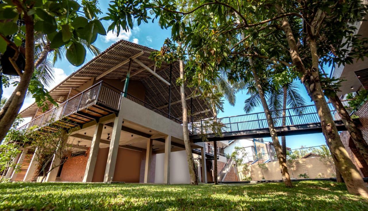 Ayur Ayur Resort & Ayurveda Retreat เนกอมโบ ภายนอก รูปภาพ