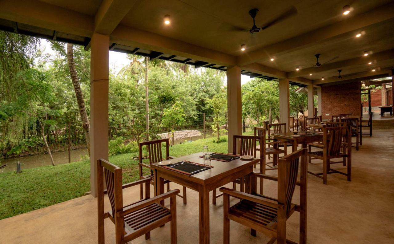 Ayur Ayur Resort & Ayurveda Retreat เนกอมโบ ภายนอก รูปภาพ