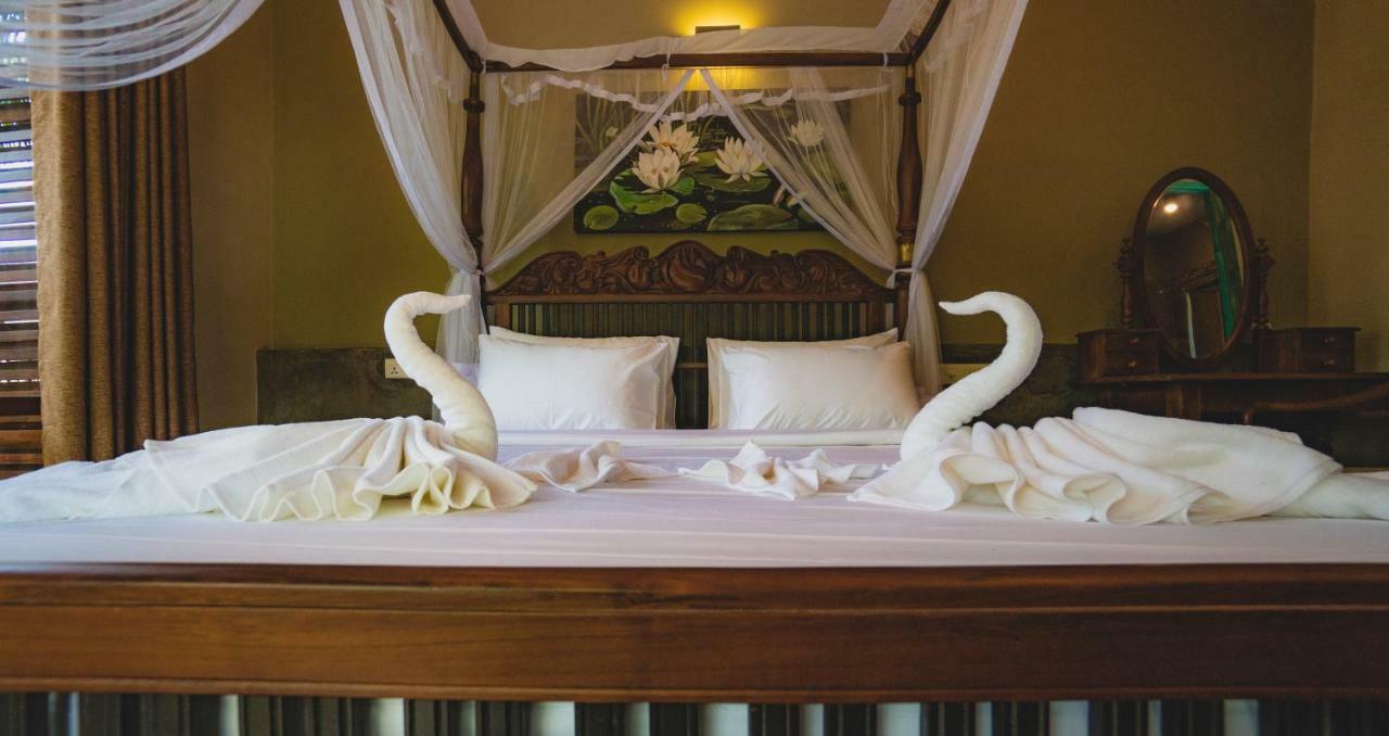 Ayur Ayur Resort & Ayurveda Retreat เนกอมโบ ภายนอก รูปภาพ